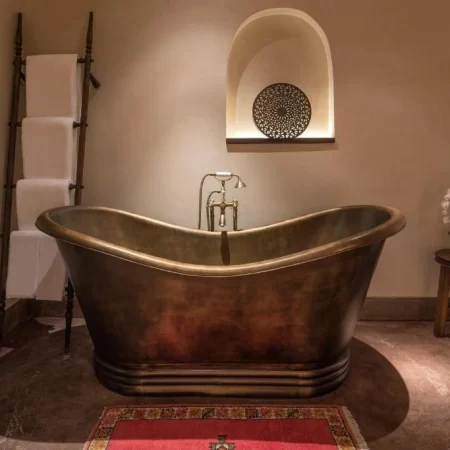 Brass Hammered Double Slipper Bathtub 