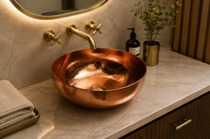 Hammered Copper Counter Washbasin